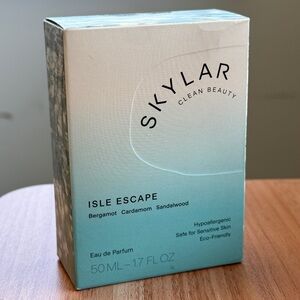 Skylar Clean Beauty Isle Escape Eau de Parfum 1.7oz / 50mL New in Box